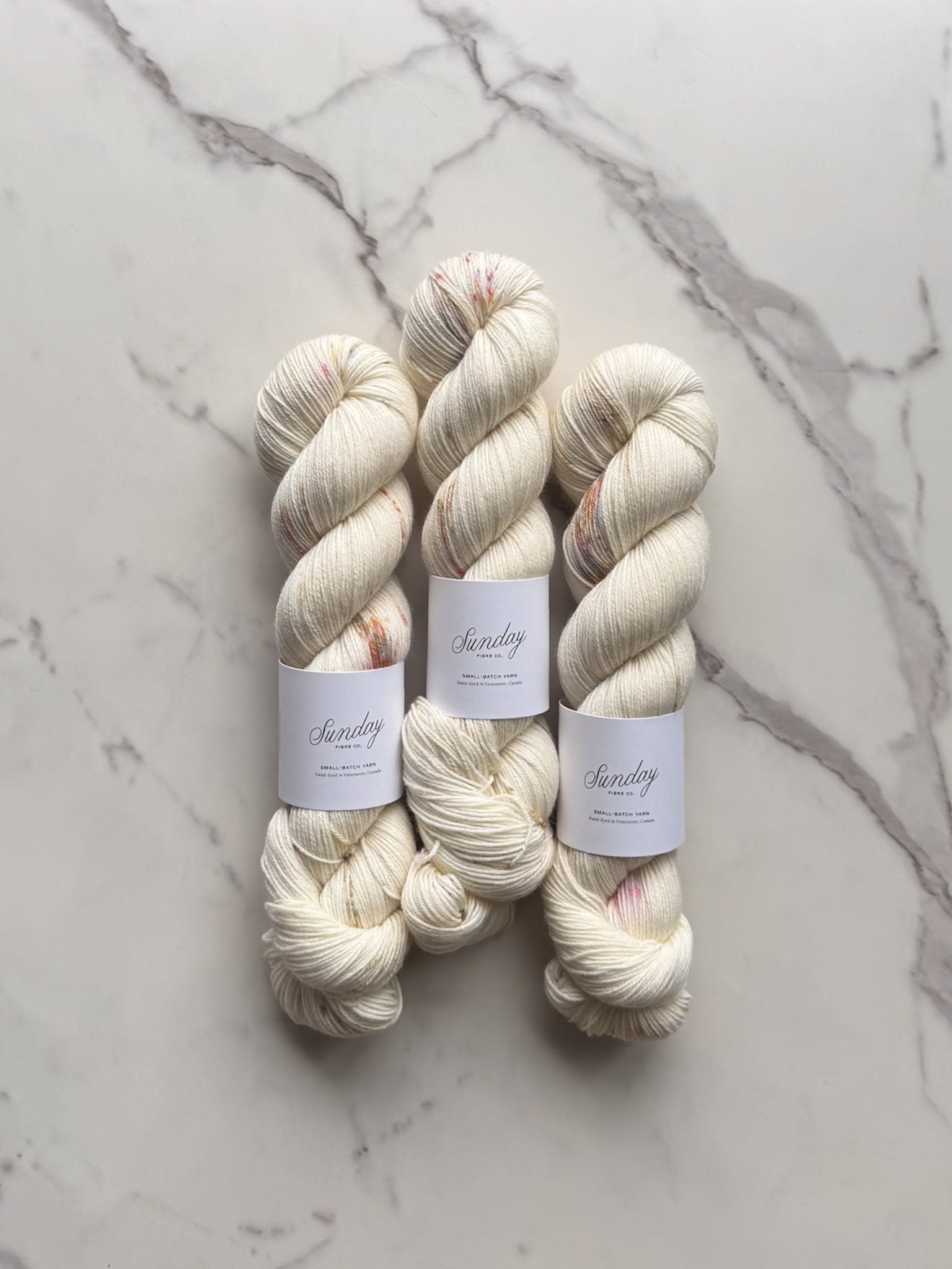 Holiday 2025 | Natural Fingering